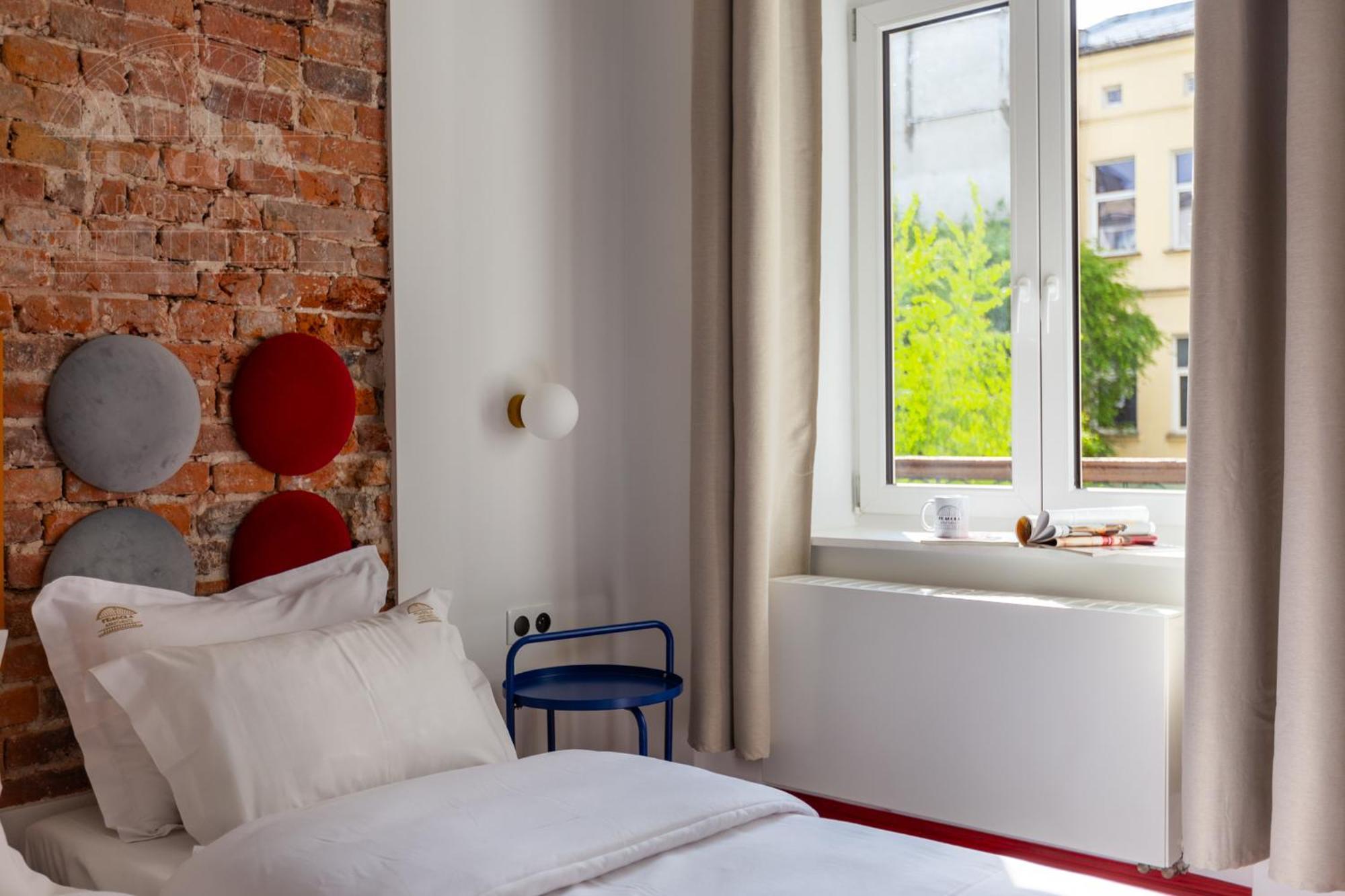 Spacious City Center Family Apartments Красков Екстериор снимка
