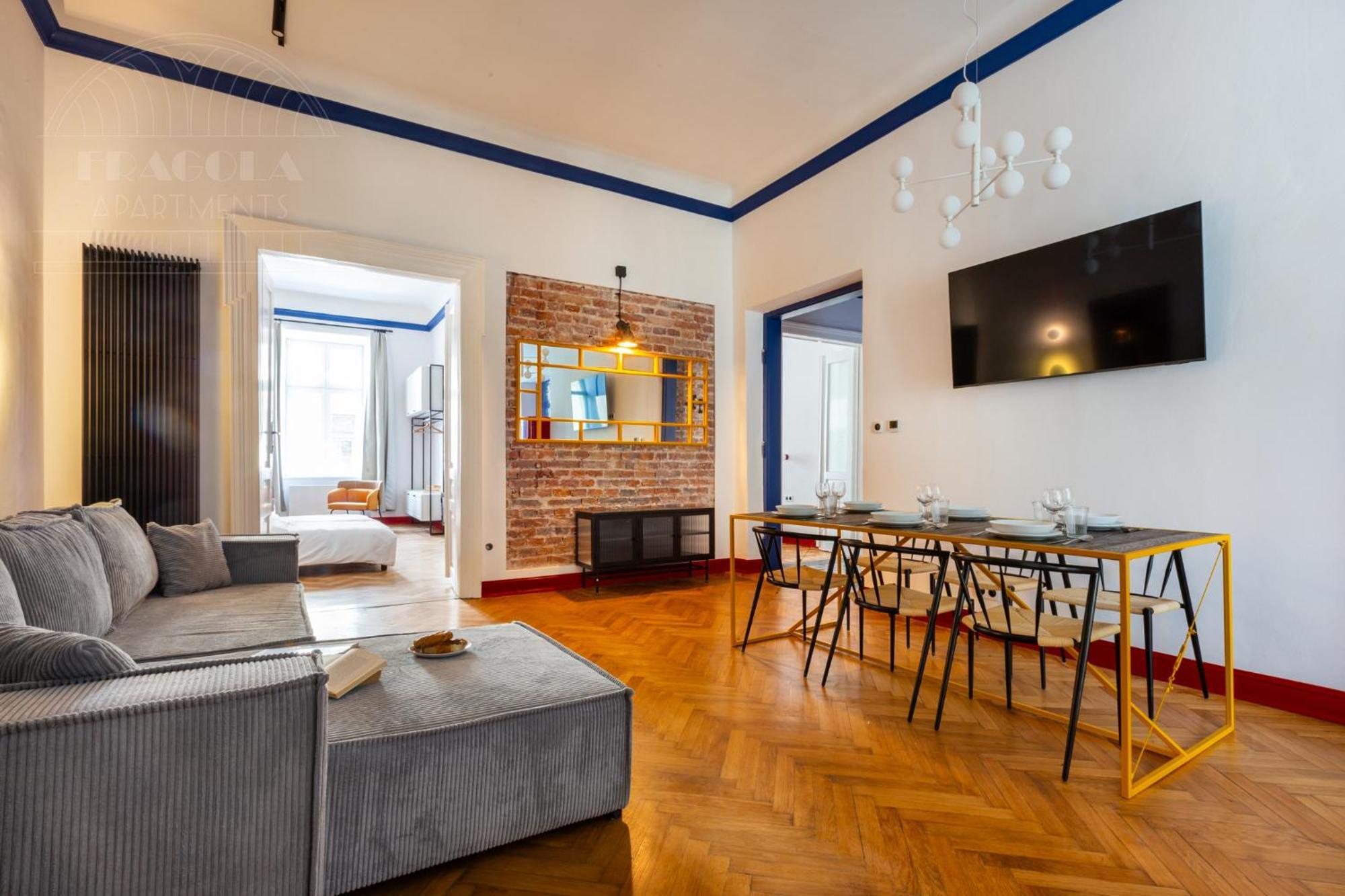 Spacious City Center Family Apartments Красков Екстериор снимка