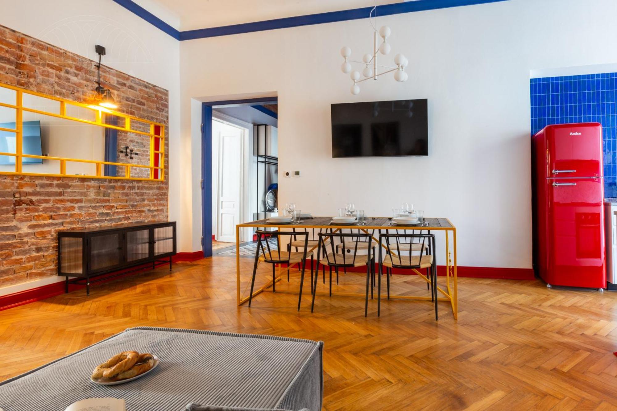 Spacious City Center Family Apartments Красков Екстериор снимка