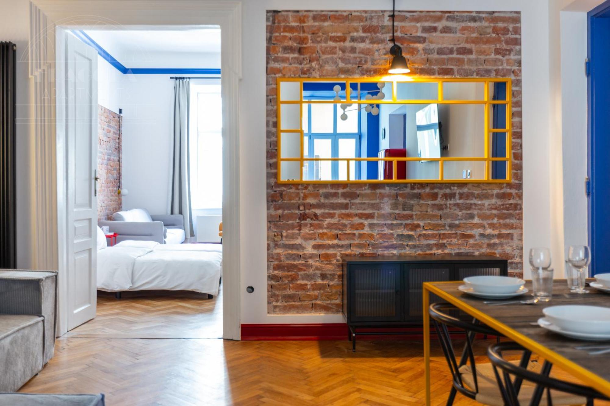 Spacious City Center Family Apartments Красков Екстериор снимка