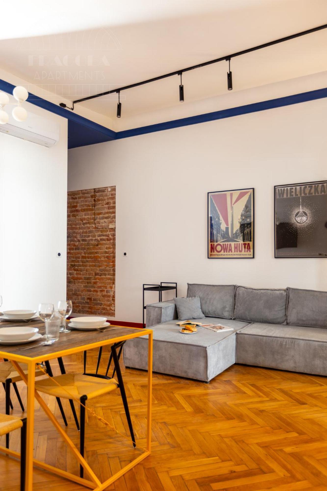 Spacious City Center Family Apartments Красков Екстериор снимка