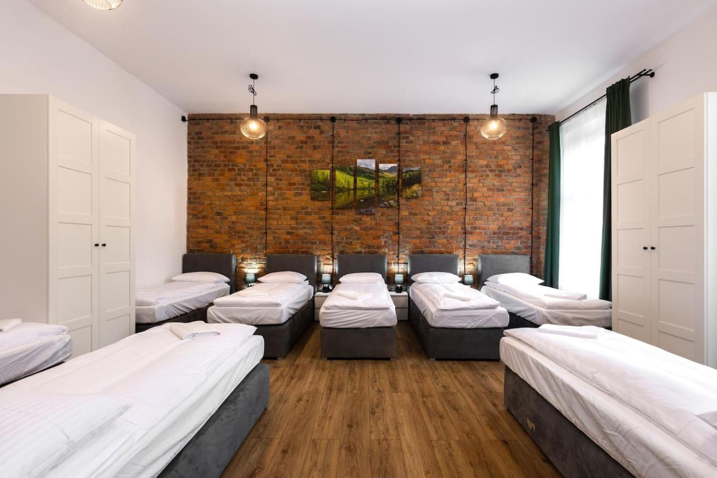 Spacious City Center Family Apartments Красков Екстериор снимка